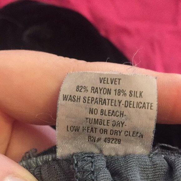 S NWOT LOVE TANJANE Velvet Short FF14 4027 - Picture 4 of 5